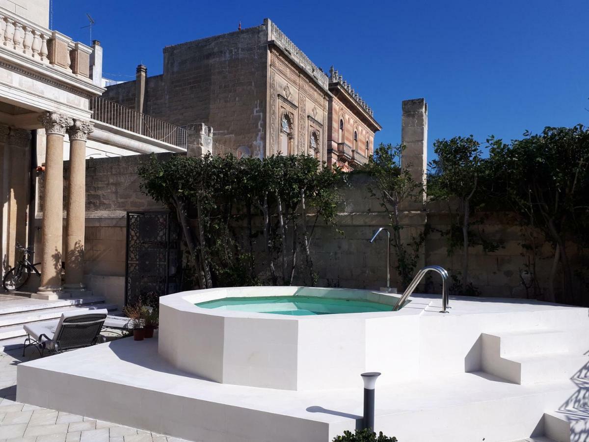 Dimora Charleston Lecce Parcheggio Privato In Loco Gratis Bed & Breakfast Dış mekan fotoğraf